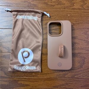 Saddle Brown Loopy Case